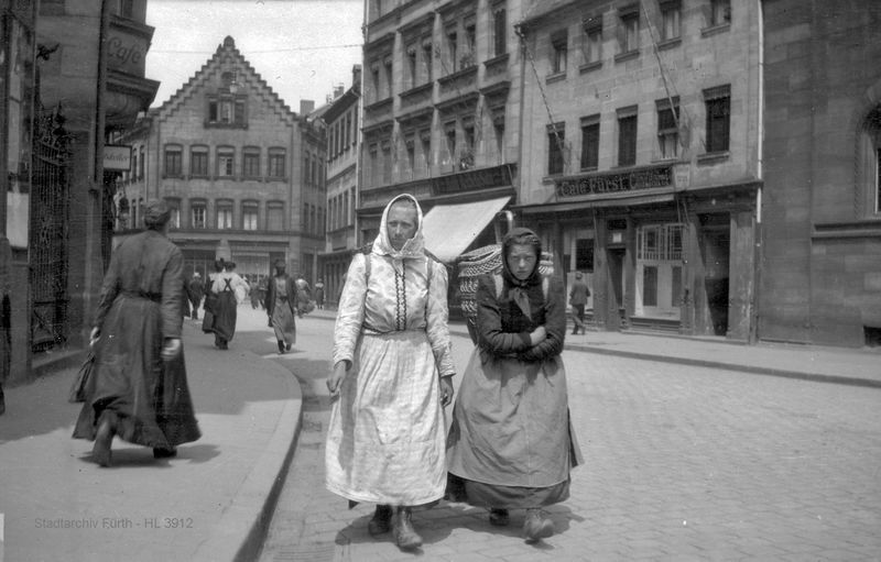 Datei:Sternstraße HL3912.jpg