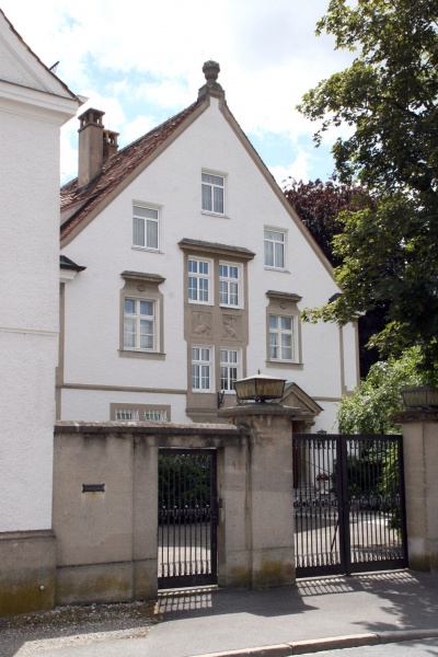 Datei:Villa Forsthaus 49 1.jpg