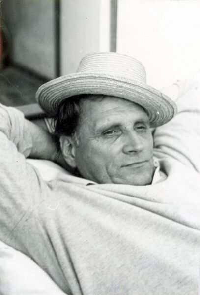 Datei:Edgar Hederer ca 1960.jpg