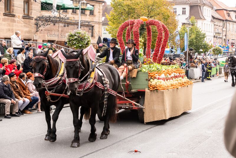Datei:Erntedankfestzug Okt 2024 8.jpg