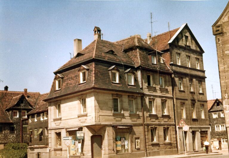 Angerstraße 2 Heiligenstraße 5 1974 img904.jpg