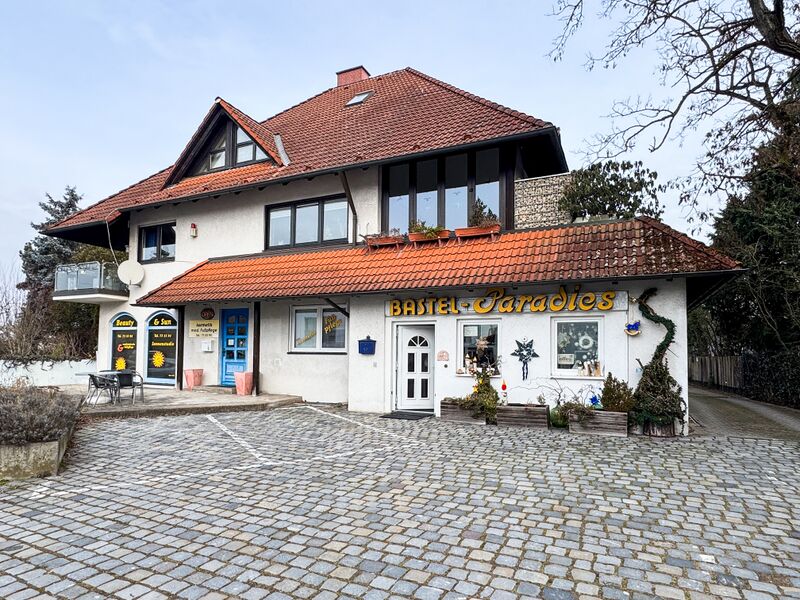 Datei:Bastel-Paradies Jan 2026 1.jpg