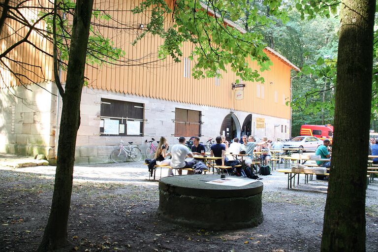 Brunnen Felsenkeller 2016.jpg