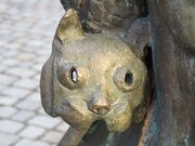 Gauklerbrunnen Tiermaske 3.jpg