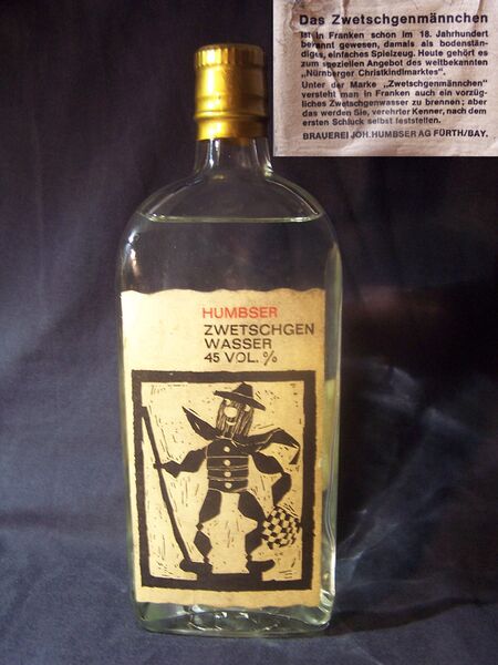 Datei:Humbser Zwetschgenwasser 60er Jahre, Originalflasche.jpg