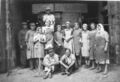 Dreschgemeinschaft im Bauernhof  im Jahr 1930. Namensliste unter Foto - Beschreibung.