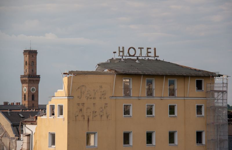 Datei:Parkhotel Abrissarbeiten 2013 13.jpg