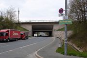 Trogbrücke Vach Herzogenauracher Straße April 2020 2.jpg