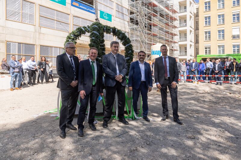 Datei:Richtfest Mai 2023 30.jpg