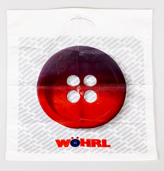 Datei:EKT066 Wöhrl Gustav-Schickedanz-Straße.jpg