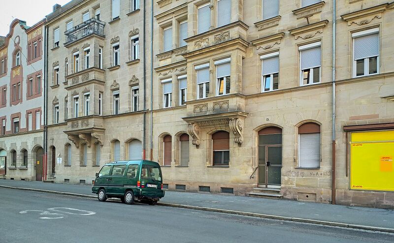 Datei:2022-03-25 Karlstraße 11-15.jpg