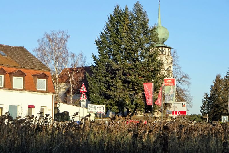 Datei:Herz-Jesu-Kirche 2020.jpg