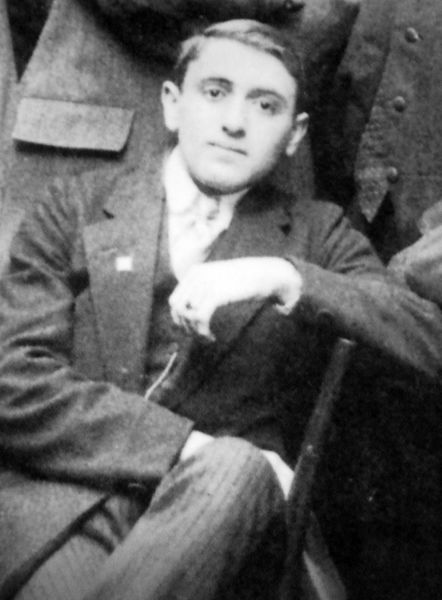 Datei:Julius Hirsch jung.jpg