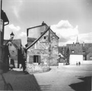 Staudengasse 11 und 6; Synagogenplatz 1939.jpg