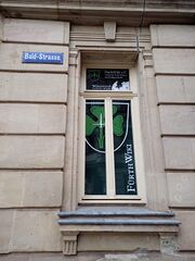 2023-11-25 FürthWiki-Laden Fenster-Folierung (5).jpg