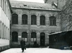 AOK ca 1950 Hinterhaus.jpg