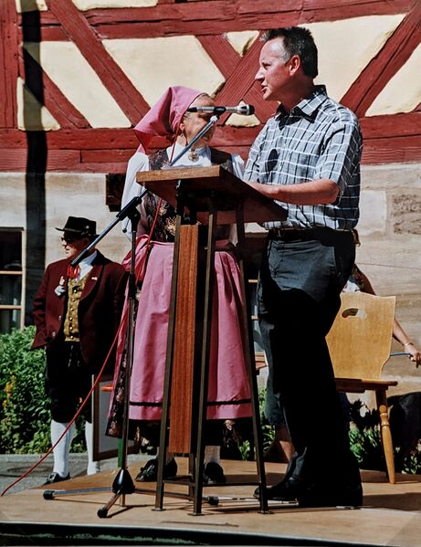 Datei:NL-FW 09 KP 713 Georg Mehl Trachtenverein 2005.jpg