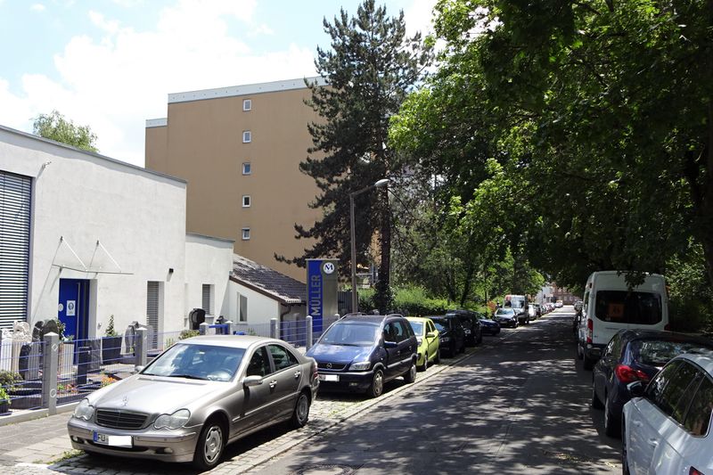 Datei:Friedenstraße 2020.4.jpg