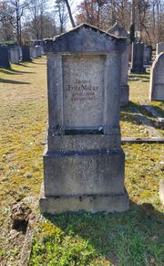 Grabstein Fritz Midas.jpg