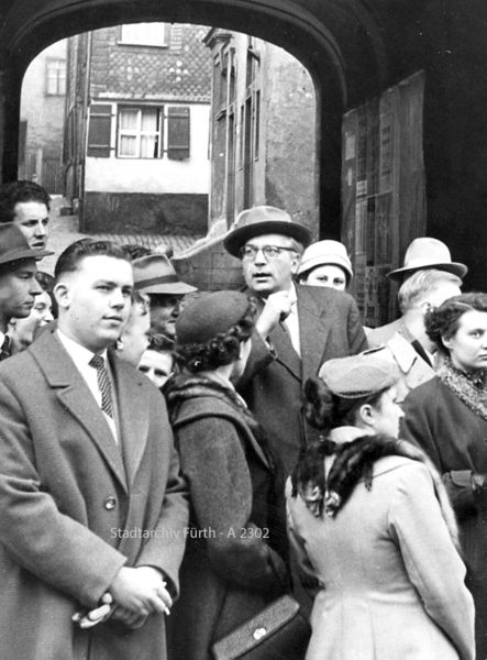 Datei:Schwammberger CVJM Führung A2302.jpg