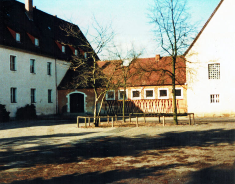 Alte Schule Stadeln 1999.jpg