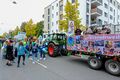 Erntedankfestzug - Aufstellung und Ablauf des Zuges aus der Südstadt zur Innenstadt, Okt. 2025 <span class="smw-highlighter" data-type="8" data-state="inline" data-title="Hinweis" title="Urheber: Kamran SalimiErstellungsdatum: 12. Oktober 2025Lizenz: cc-by-sa-4.0"><span class="smwtticon note"></span><span class="smwttcontent">Urheber: <!--LINK'" 0:7--><br>Erstellungsdatum: <!--LINK'" 0:8--> <!--LINK'" 0:9--><br>Lizenz: cc-by-sa-4.0</span></span>