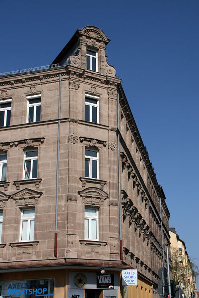 Datei:Schwabacher Straße 125 Detail.jpg