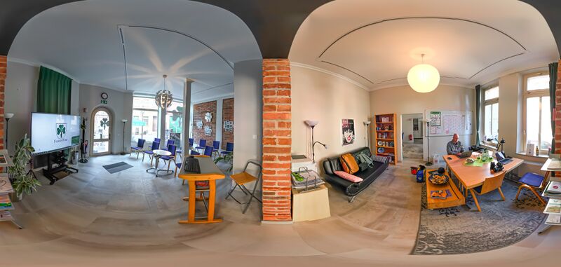 Datei:FW LADEN PANO.jpg