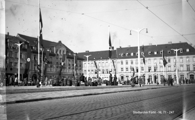 Datei:NL 71 - 247 Fürther Freiheit.jpg