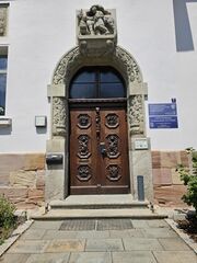 Garten Landwirtschaftsschule Gewächshaus Portal.jpg