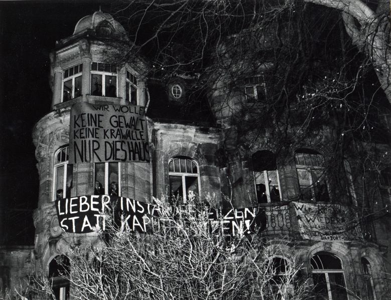 Datei:Königswarterstraße 20 Hausbesetzung 1981 6.jpg