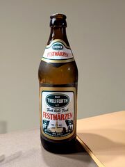 Treu Fürth Festbier 2022.jpg