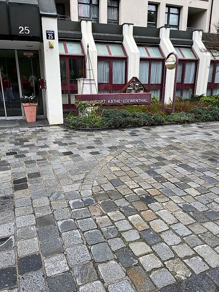 Datei:Wohnstift Käthe-Löwenthal 2023.9.jpg