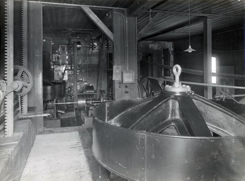 Datei:Foerstermühle Maschinenraum 1942.jpg