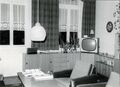 Ein neues Wohnzimmer in Fürth - mit Grundigfernsehen und Radio, Nov. 1972