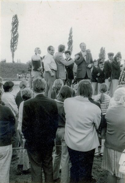 Datei:NL-FW 04 1193 KP Schaack Hafenfest 1975.jpg