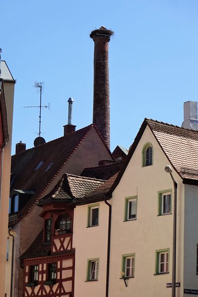 Datei:Storchen Schonrstein Gustavstraße.jpg