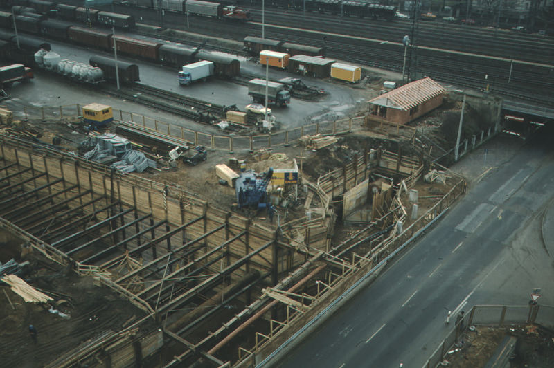 Datei:U-Bahn Baustelle Stadtgrenze-Jakobinenstraße 1979 (21).jpg