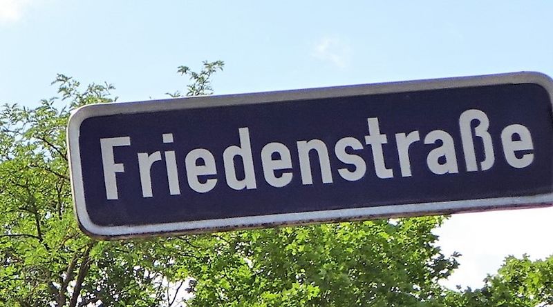 Datei:Friedenstraße 2020.8.jpg