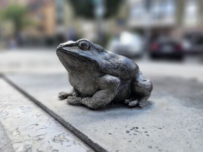 Gauklerbrunnen 3.jpg