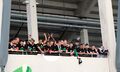 Spieler- und Siegesmannschaft am letzten Spieltag nach dem 3:2 Heimsieg gegen Fortuna Düsseldorf - Aufstiegsfeier 2021 der Spielvereinigung im Mai 2021