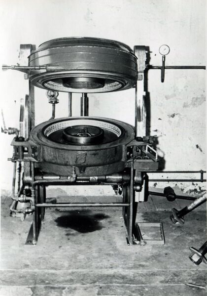 Datei:NL-FW 03 Reichel Vulkanisierung 62.jpg