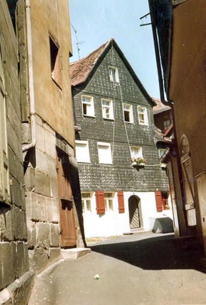 Datei:Pfarrgasse 5 1974 img918.jpg