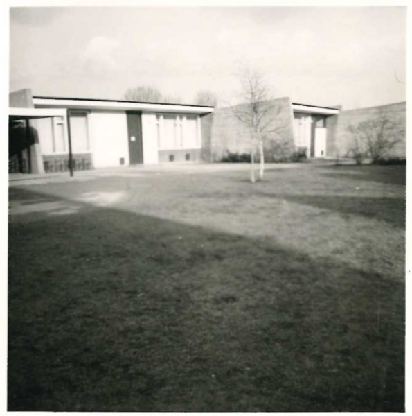 Datei:Jugendhaus Lindenhain 1959-3.png