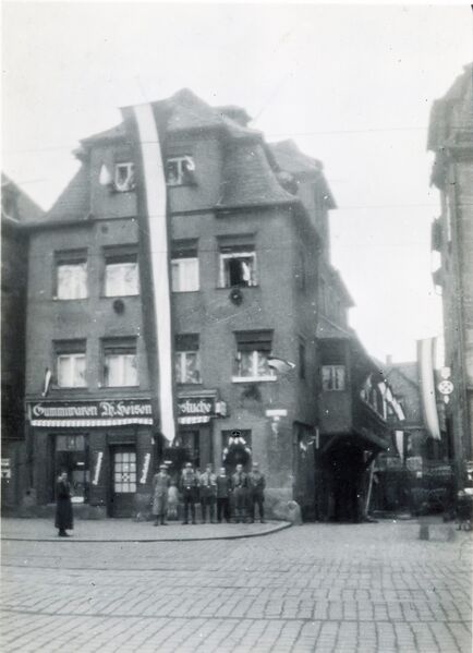 Datei:Königstraße 73 ca. 1940.jpg