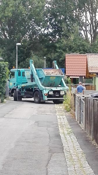Datei:Seerosenstraße 2018.jpg