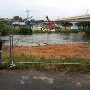 Geh- und Radwegbrücke Regnitz 12.jpg