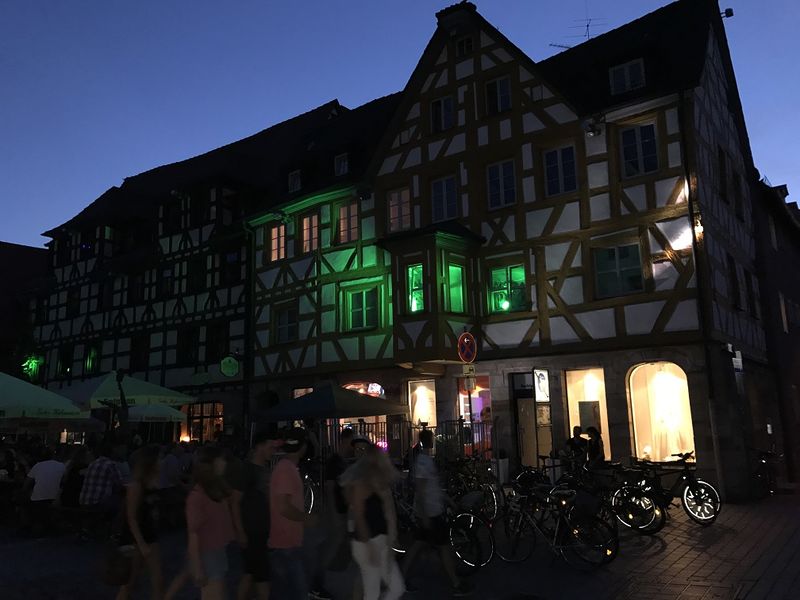 Datei:Grüne Nacht21.jpg