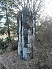 Säule Alfred Nobel Str 48 02 2020 1.jpg