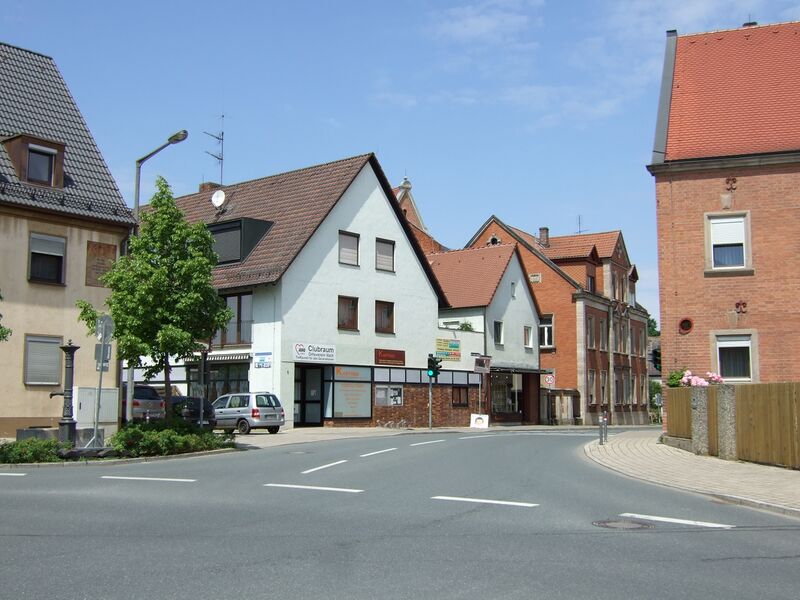 Datei:Am Vacher Markt 7 Kartino.jpg